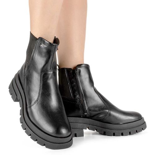 Bota Dakota  de Cano Curto Tratorada Preta