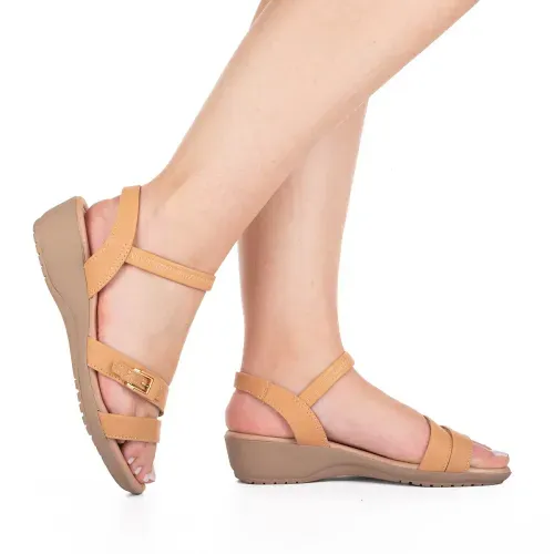 Sandália Campesí Anabela Caramelo